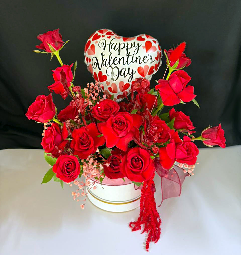 Happy-Valentines-imported-Roses-preserved-flowers-Balloon-DodoMarket-delivery-Mauritius