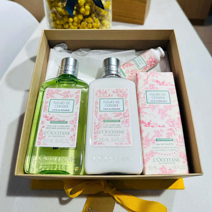 Loccitane-Fleurs-de-Cerisier-Visite-en-Provence-Deluxe-set-DodoMarket-delivery-Mauritius