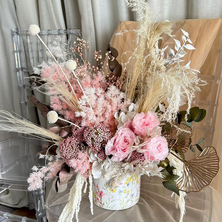 Preserved-dried-Flower-Bouquet-Light-Breath-close-DodoMarket-delivery-Mauritius