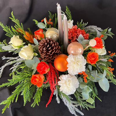 Terracotta-Christmas-Seasons-greetings-Flower-Composition-DodoMarket-delivery-Mauritius