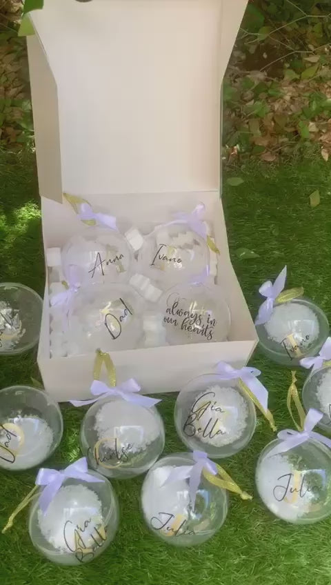 Video-Named-Christmas-tree-bubbles-transparent-DodoMarket-delivery-Mauritius