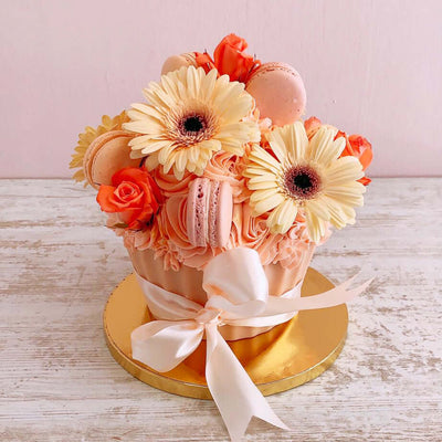 Birthday Cake Delivery - Giant Cupcake-Eastergift-DodoMarket