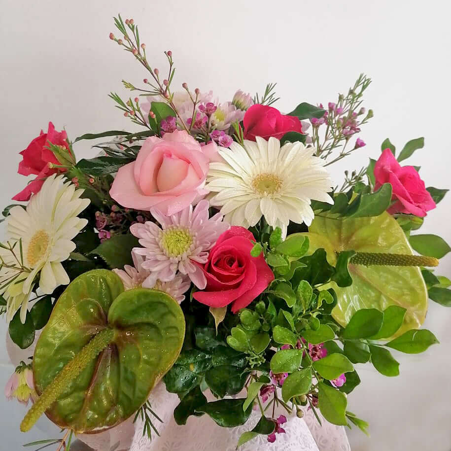 Flowers-colorful-bouquet-same-day-delivery-Mauritius