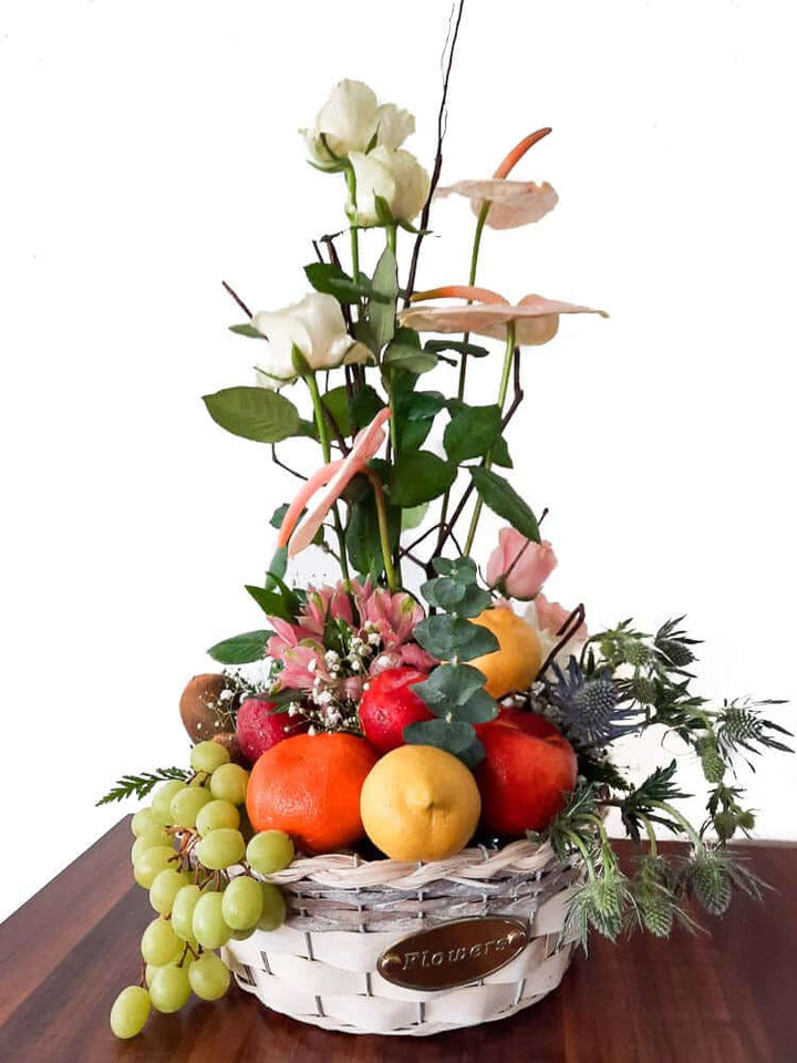 Exquisite-Fruits-and-Flowers-Basket-Gift-hamper-Dodomarket-delivery-Mauritius