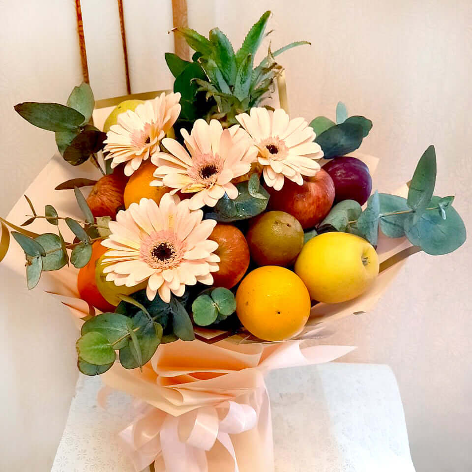 Fruits-and-Flowers-Gift-Wrap-Orchard-Bunch-Dodomarket-delivery-Mauritius