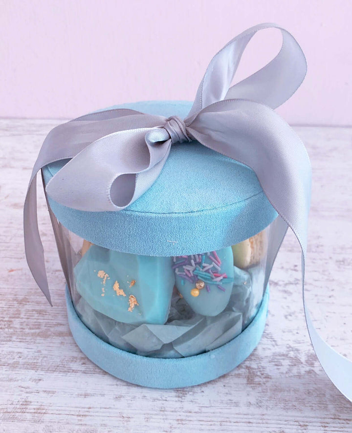 Round Macarons Cakes Gift Box - J'adore - blue - DodoMarket Mauritius