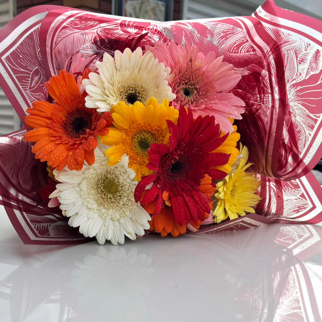 20-Gerberas-Bouquet-closer-DodoMarket-delivery-Mauritius