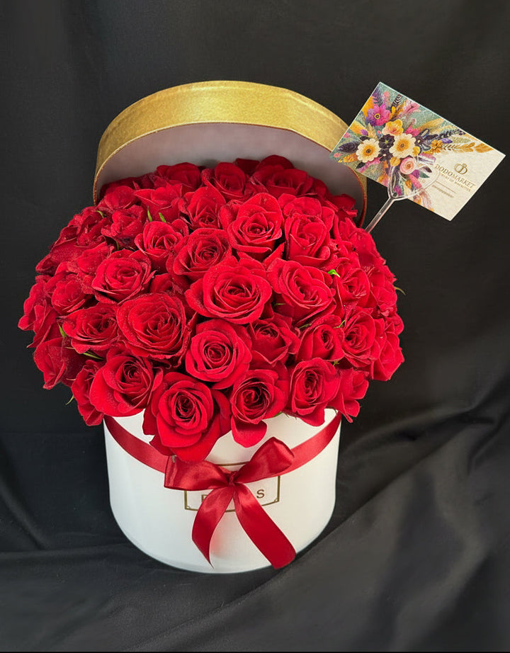 50-red-roses-white-box-Super-Large-DodoMarket-delivery-Mauritius