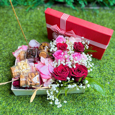 Alhadaya-Hamper-gift-Flowers-dates-nuts-on-grass-DodoMarket-delivery-Mauritius