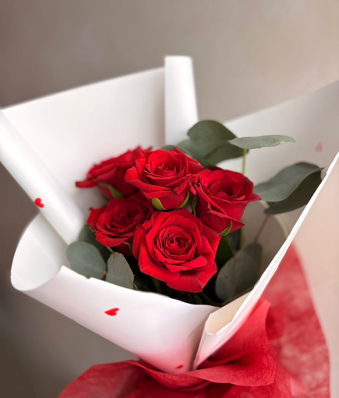 Amour-en-Rouge-Mini-Rose-Bunch-DodoMarket-delivery-Mauritius