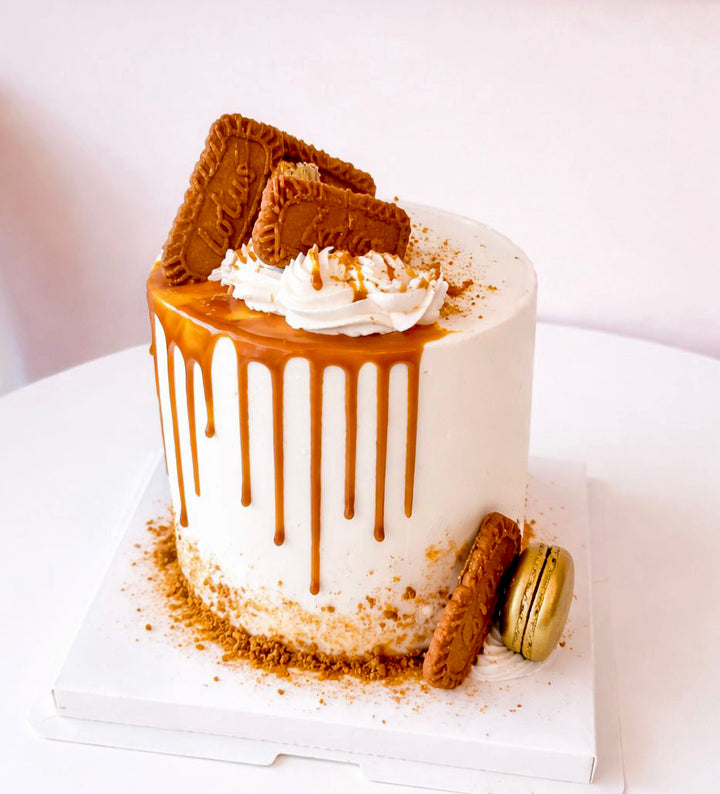 Biscoff-Cake-Birthday-DodoMarket-delivery-Mauritius