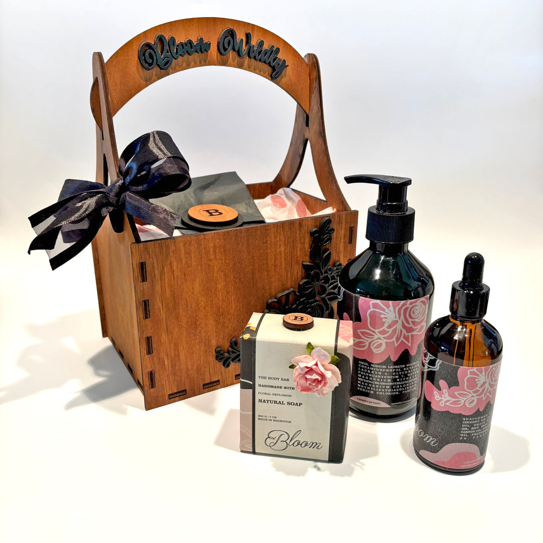 Bloom-Wildly-Basket-gift-set-DodoMarket-delivery-Mauritius
