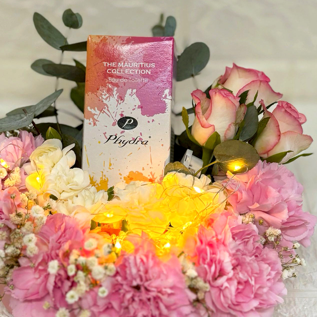 Blossom-Fragrance-Gift-Box-closer-Dodomarket-delivery-Mauritius