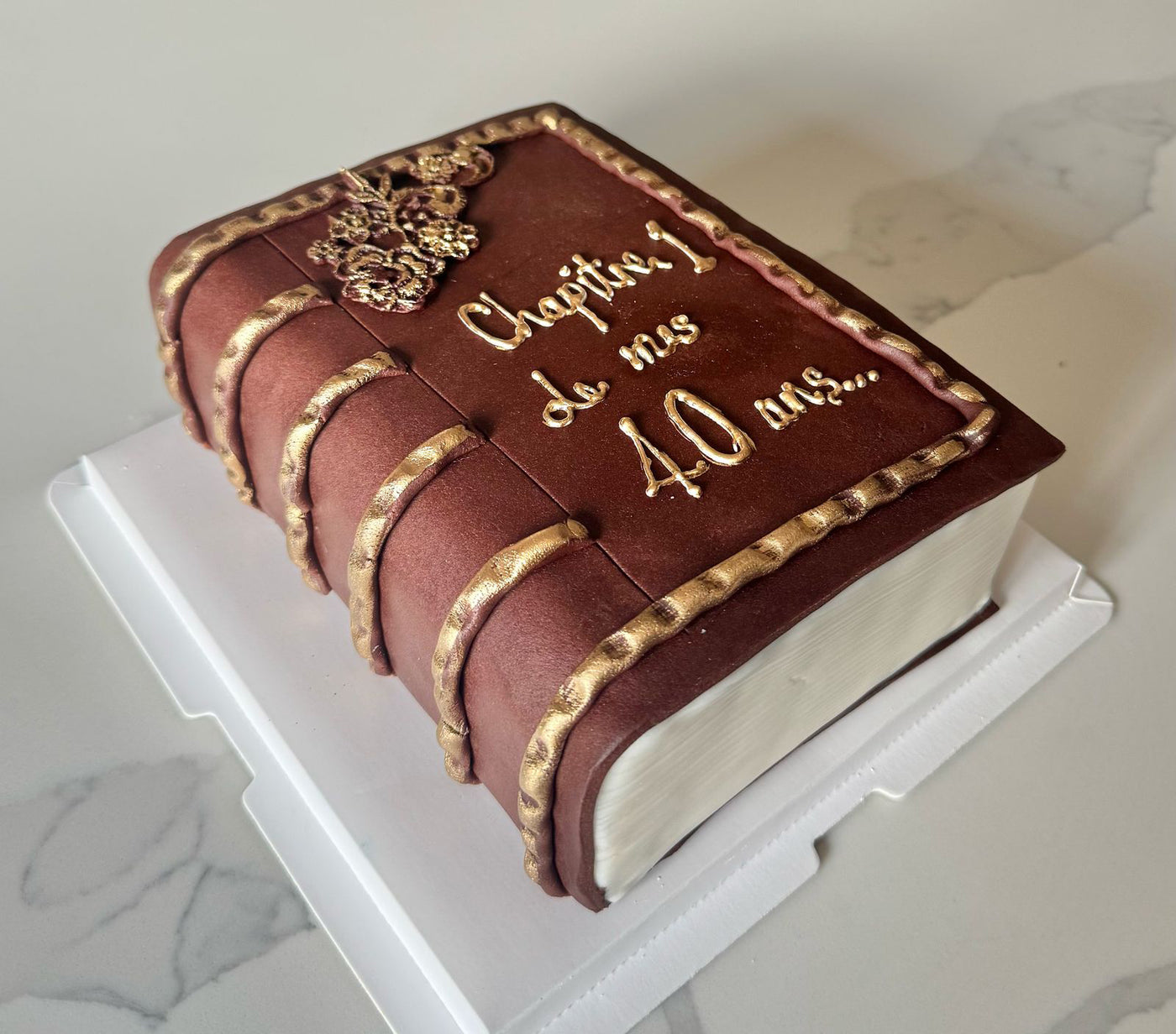 Book-Cake-top-DodoMarket-delivery-Mauritius
