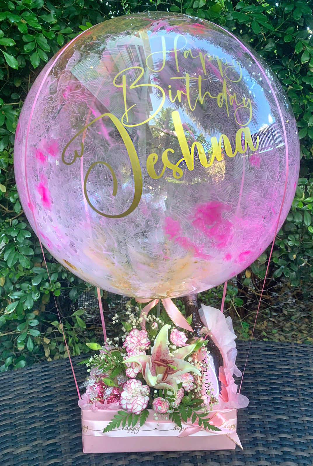 Bubble-Balloon-Box-Flowers-Bottega-Rose-Super-Large-DodoMarket-delivery-Mauritius-Valentines