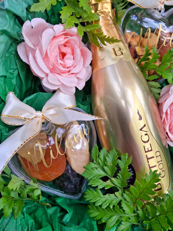 Bubbles-Gift-Box-Baubles-Bottega-Spring-edit-closer-DodoMarket-delivery-Mauritius