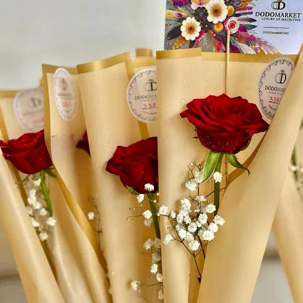 Bulk-of-Single-Rose-Wrap-closer-DodoMarket-delivery-Mauritius