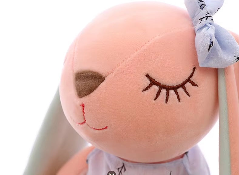 Bunny-toy-closer-DodoMarket-delivery-Mauritius