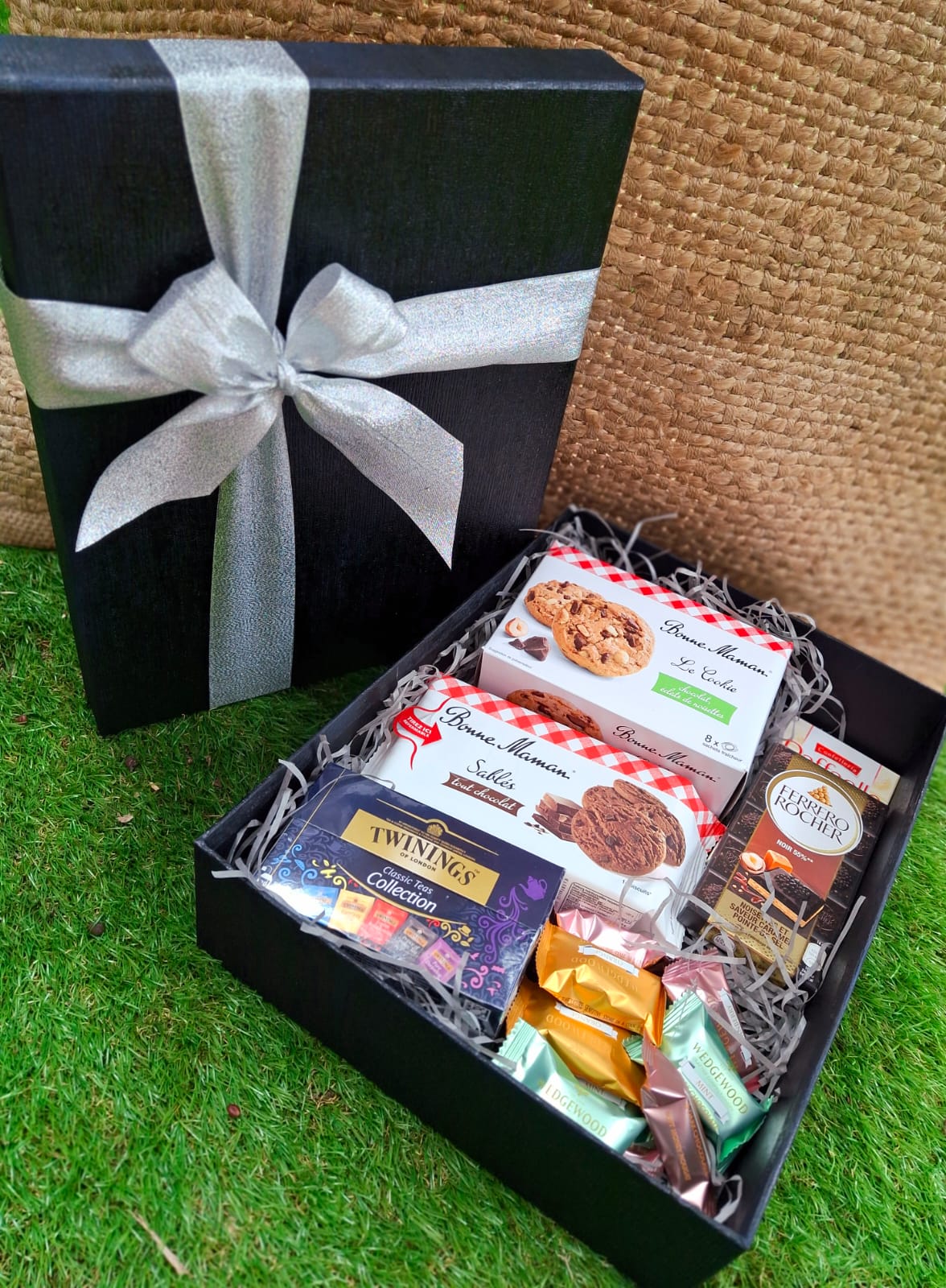 Celebration-Business-Hamper-box-DodoMarket-delivery-Mauritius