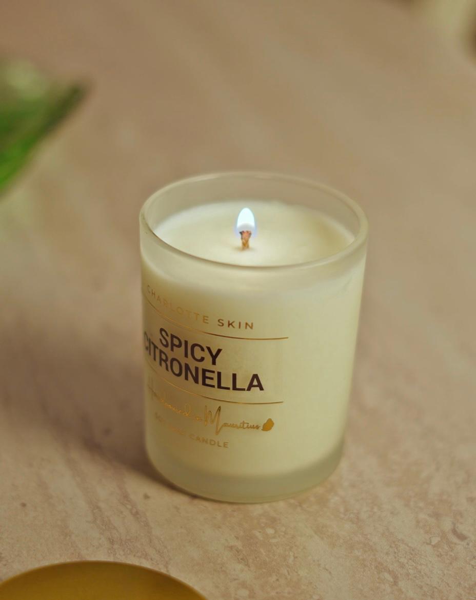 Charlotte-Skin-Candle-Glass-Jar-Spicy-Citronella-DodoMarket-delivery-Mauritius