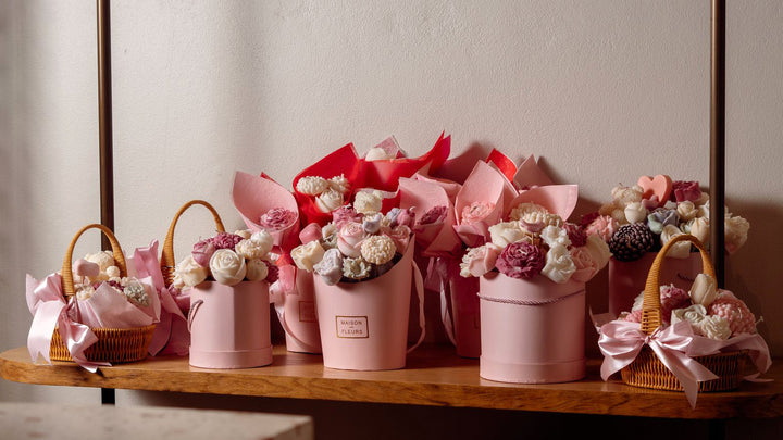 Charlotte-Skin-Flower-Candle-Valent-2026-DodoMarket-delivery-Mauritius