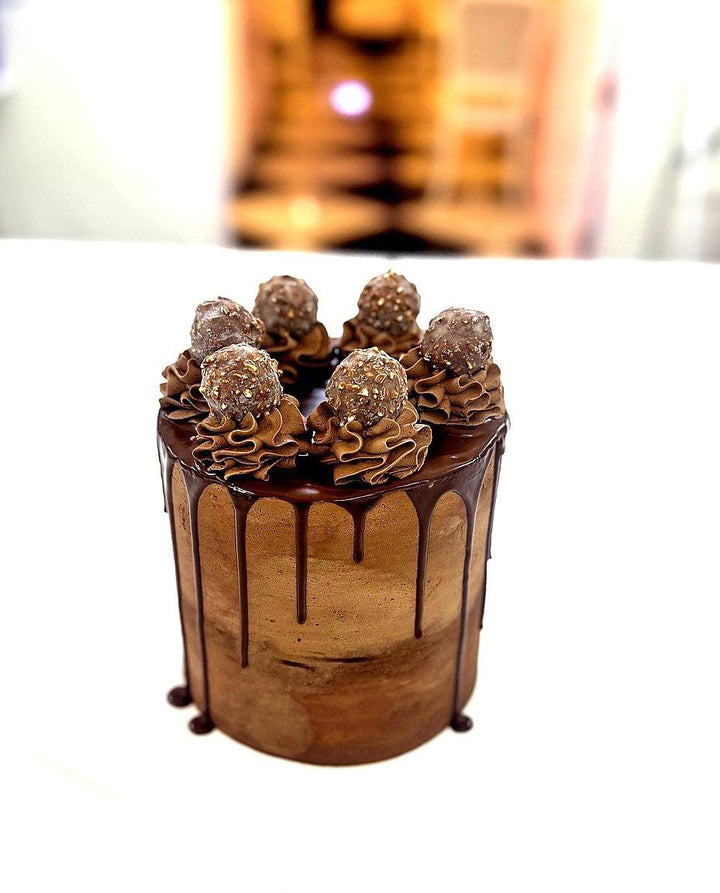 Chocolate-Cake-Birthday-Delight-in-shop-DodoMarket-delivery-Mauritius
