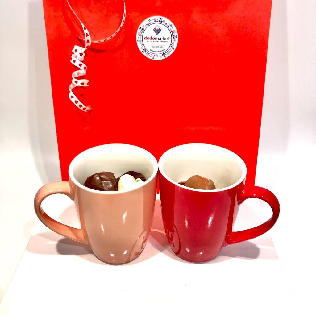 Valentines-Chocolate-Love-Mugs-Red-giftbag-DodoMarket-delivery-Mauritius
