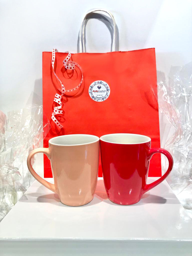 Chocolate-Two-Love-Mugs-Red-giftbag-DodoMarket-delivery-Mauritius