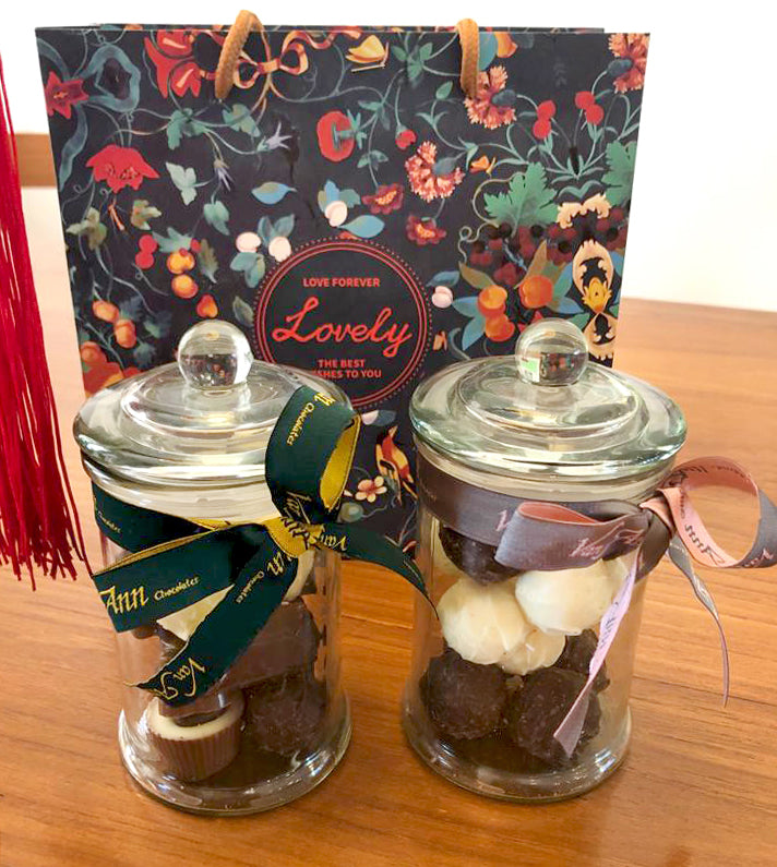 Chocolate-jars-assorti-Delice-Gift-Bag-DodoMarket-Delivery-Mauritius