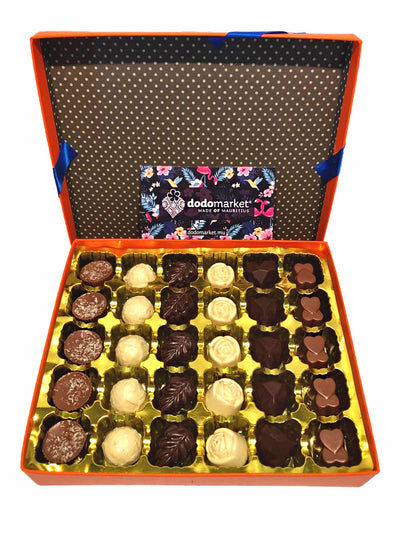 Chocolates-corporate-Gift-Orange-opened-DodoMarket-Delivery-Mauritius
