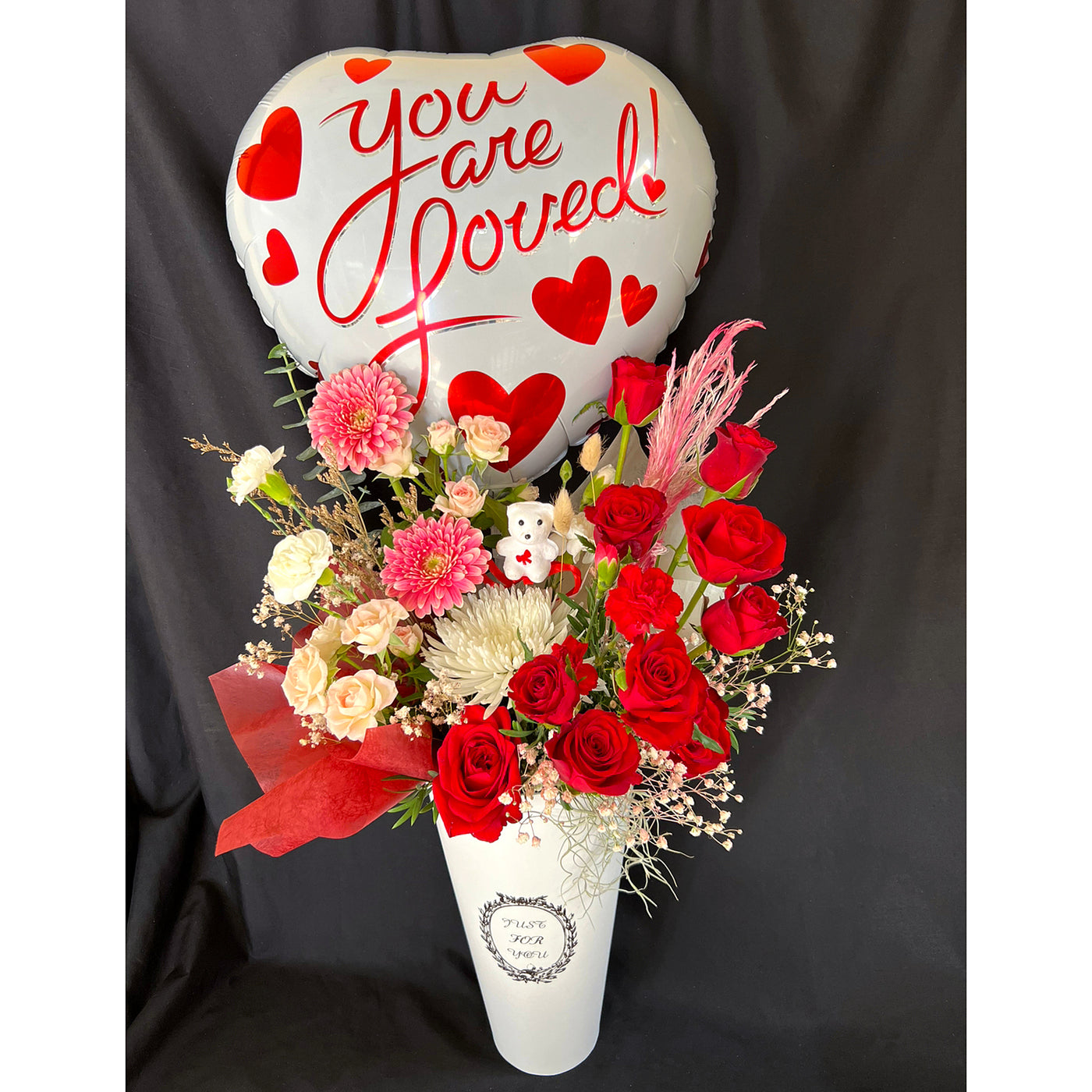Boîte de Fleurs et Chocolats avec Teddy/Ballon - Sweetest Love