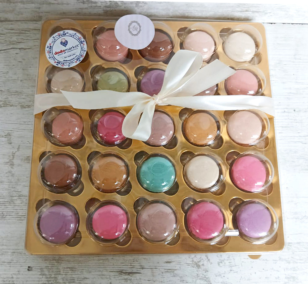 Corporate-event-Macarons-Gift-25-Macarons-in-box-DodoMarket-Delivery-Mauritius