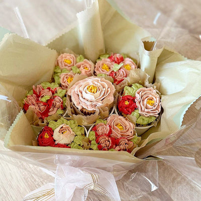 Cupcake-Bouquet-Floral-Smaller-Valentines-DodoMarket-delivery-Mauritius