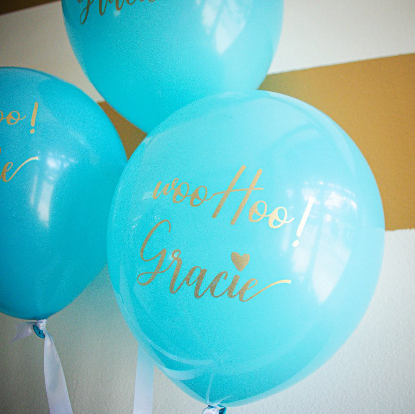 Custom-balloon-gold-text-DodoMarket