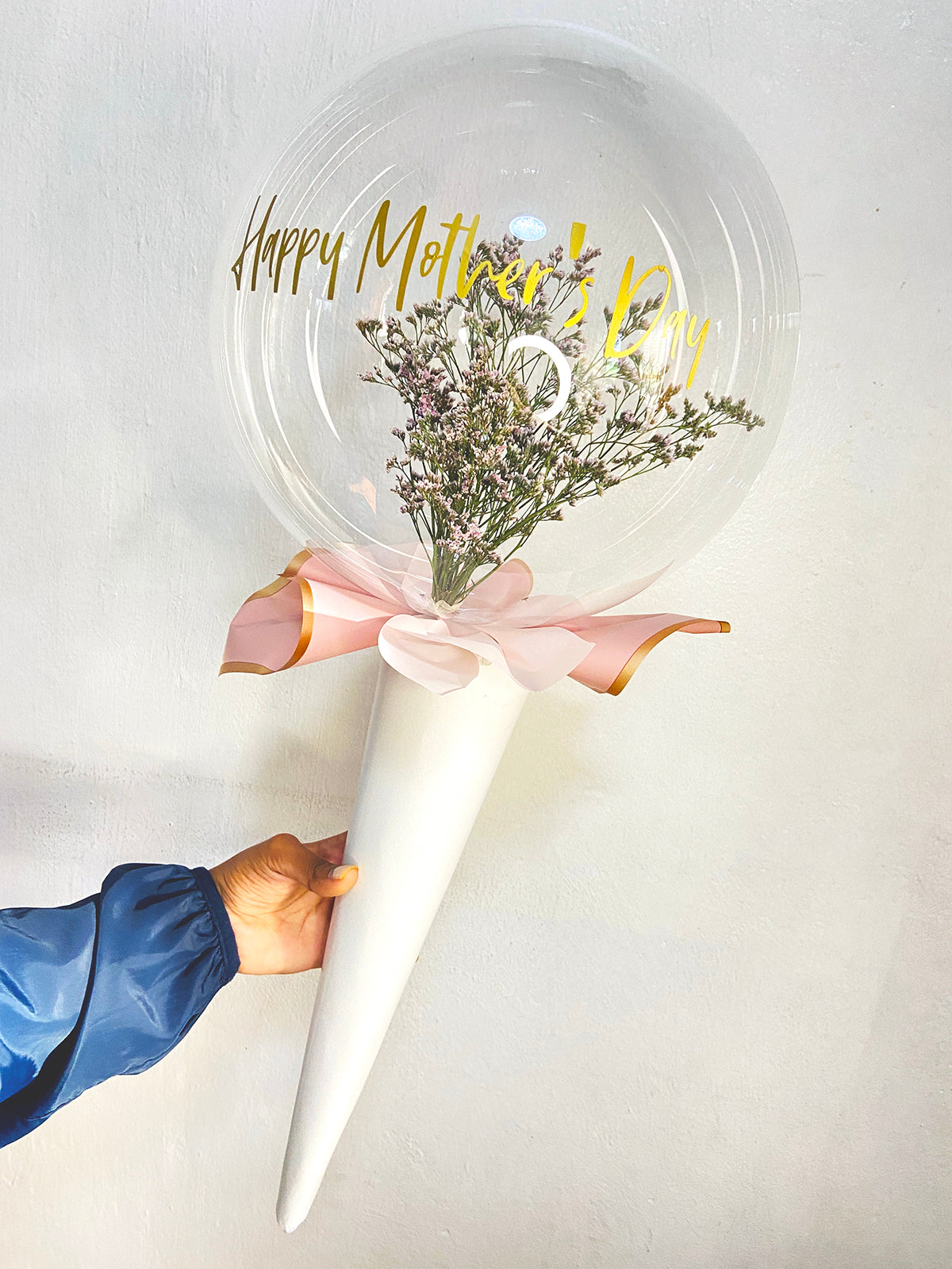 Cute-Bubble-Balloon-customised-wording-dried-flowers-DodoMarket-delivery-Mauritius