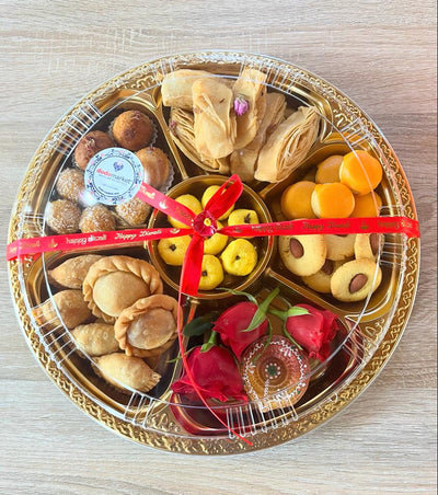 Diwali-sweets-gift-set-2023-in-box-Dodomarket-delivery-Mauritius