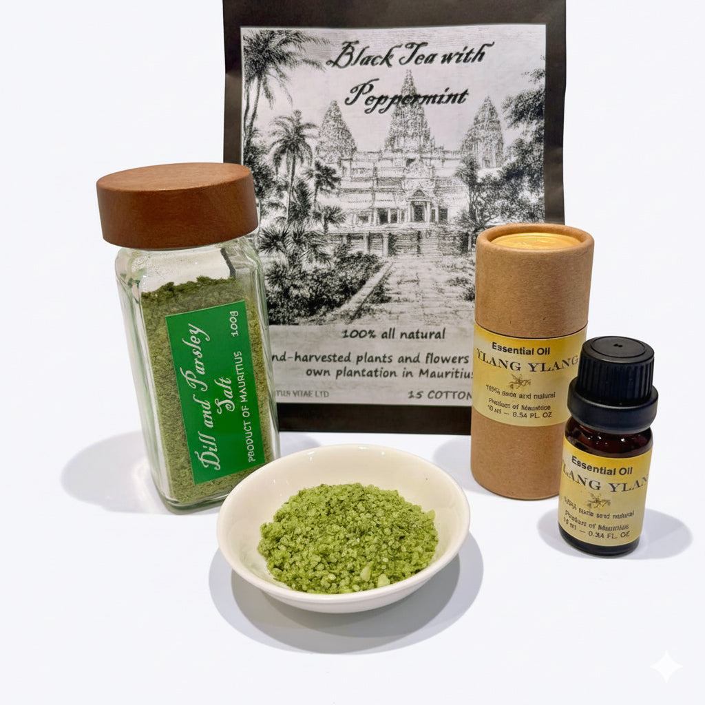 Essences-of-Mauritius-HamperPetite-Edition-closer-DodoMarket-delivery-Mauritius