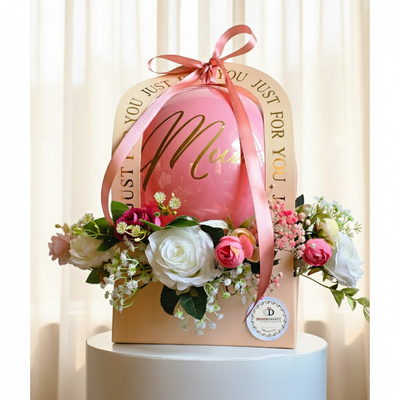 Eternal-Bloom-Balloon-Box-closer-DodoMarket-delivery-Mauritius