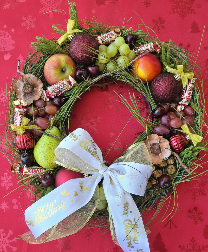 Festively-Fruity-Wreath-on-red-DodoMarket-delivery-Mauritius