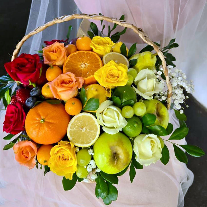Fruit-Basket-Large-size-Bounty-Harvest-DodoMarket-delivery-Mauritius