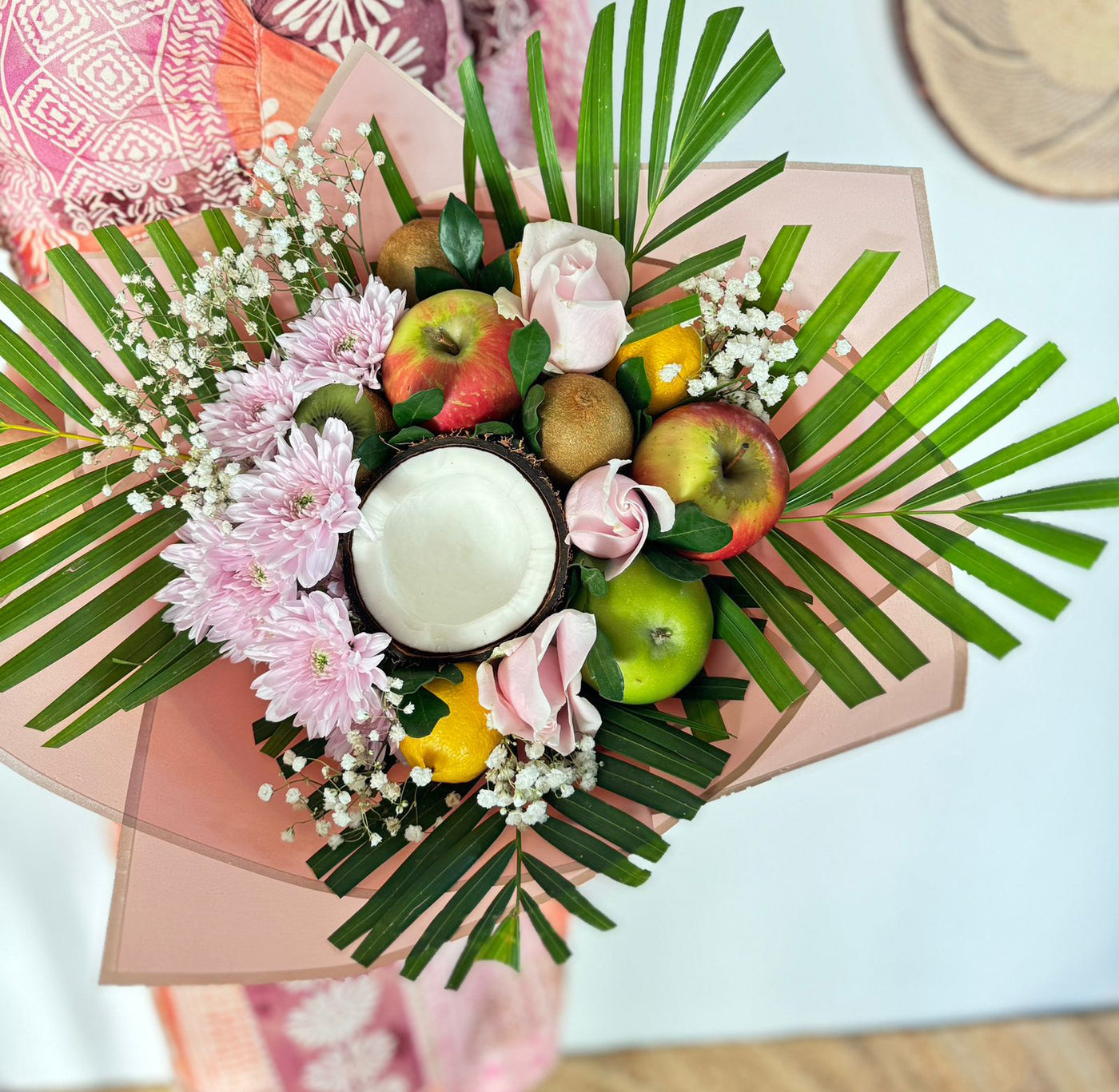 Fruits-Flowers-Gift-Wrap-Tropical-Delights-DodoMarket-delivery-Mauritius