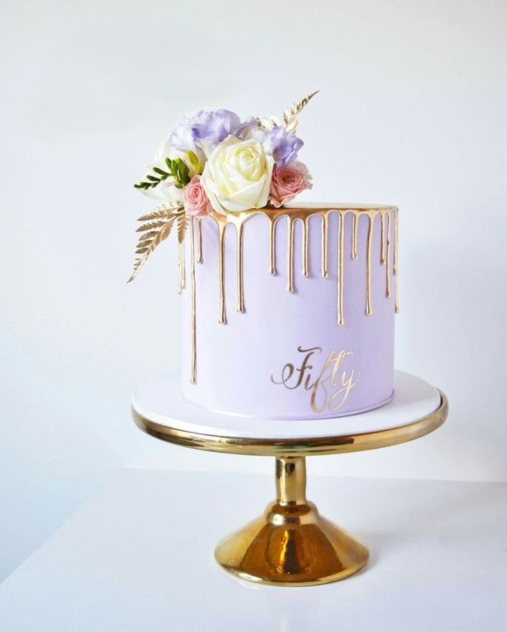 Golden-Drip-Floral-Cake-DodoMarket-delivery-Mauritius