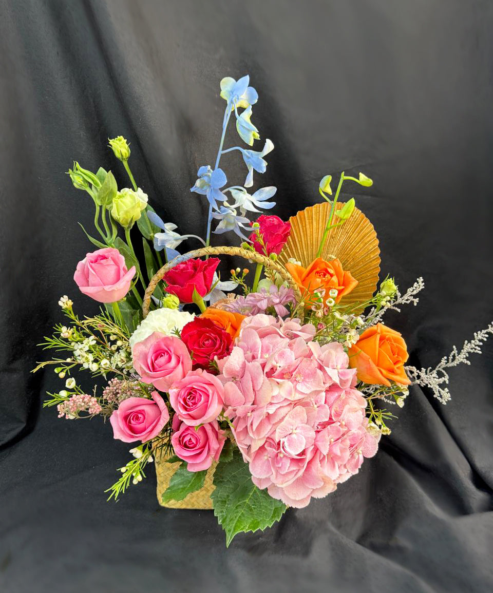 Golden-Horizon-Flower-Basket-october-DodoMarket-delivery-Mauritius