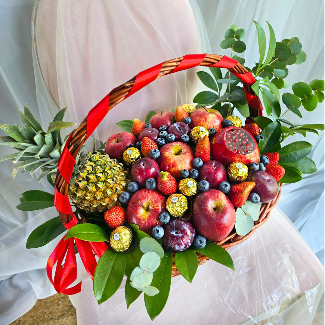 Golden-Yuletide-Fruit-Basket-summer-DodoMarket-delivery-Mauritius