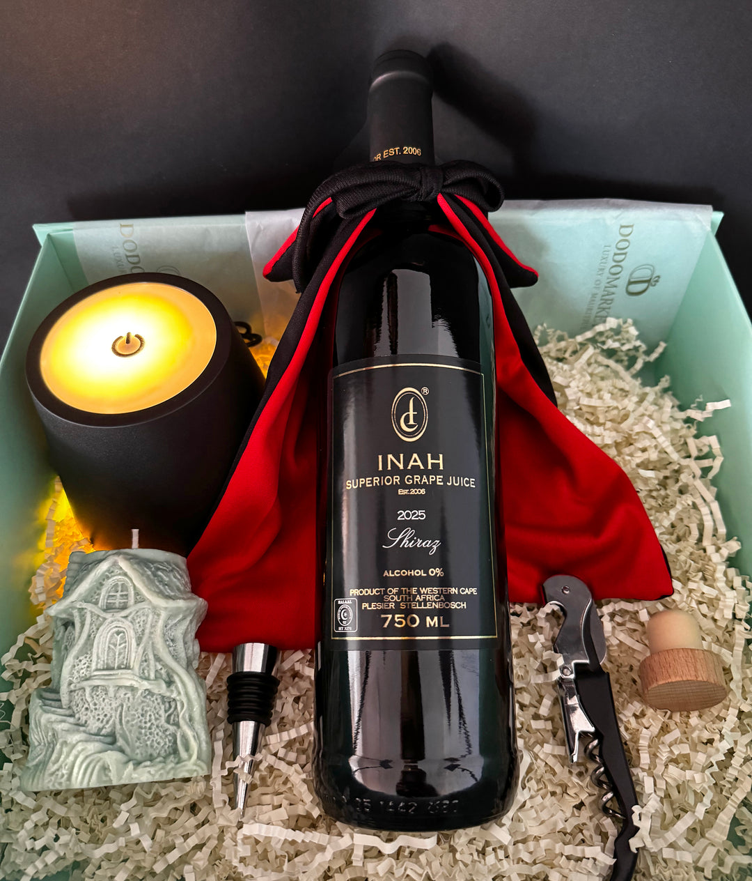 Halloween-hamper-closer-light-on-Crescent-Cellars-DodoMarket-delivery-Mauritius