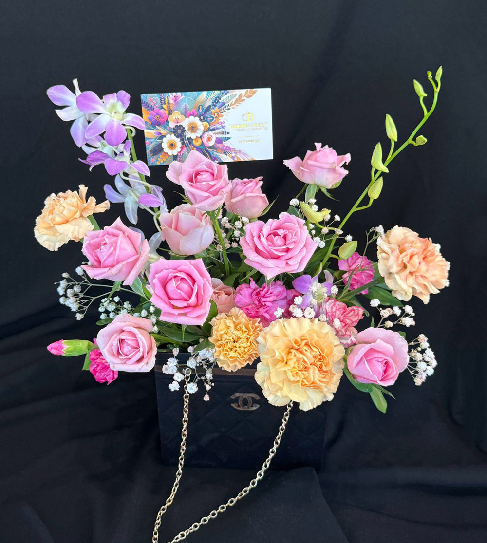 Imported-roses-mix-flowers-black-bag-2026-DodoMarket-delivery-Mauritius