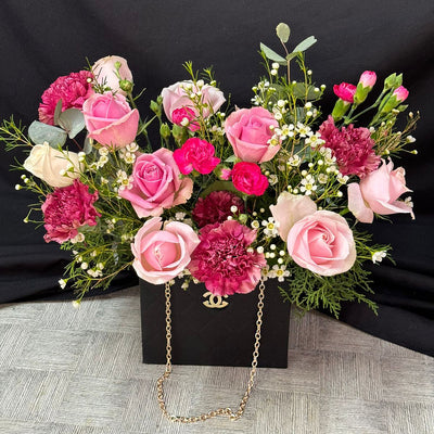 Imported-roses-mix-flowers-in-classy-black-bag-2024-DodoMarket-delivery-Mauritius