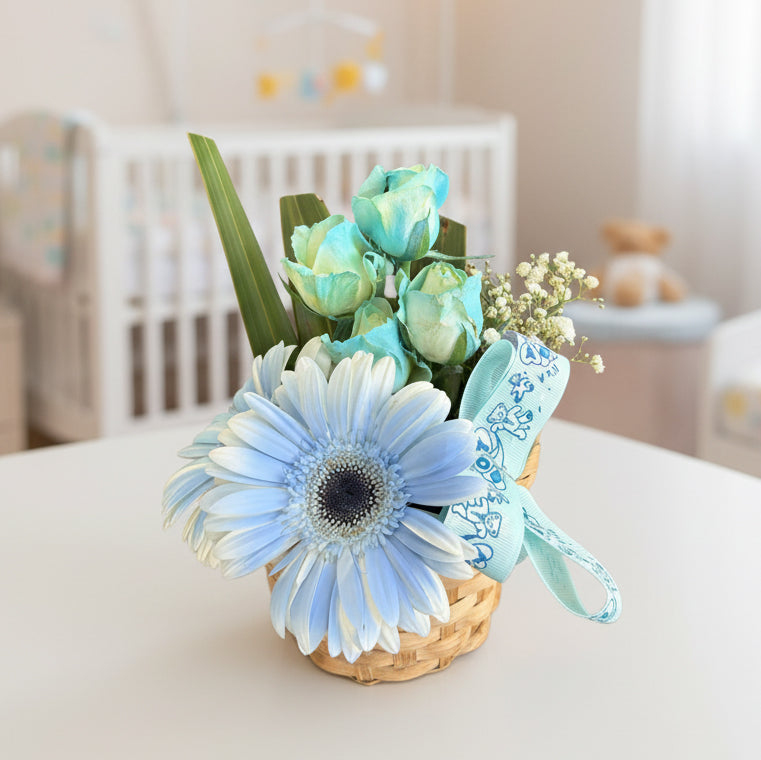 Its-a-Boy-baby-Flower-Basket-DodoMarket-delivery-Mauritius
