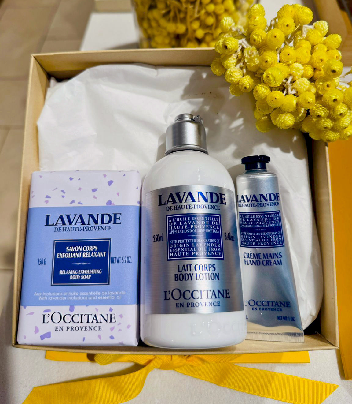 L'Occitane Lavande セット L Occitane Lavender Voyage Gift Set 1 oz Hand Cream 3.5 oz