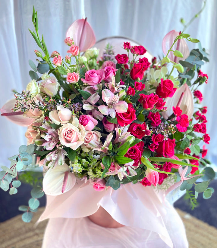 Luxury-of-the-Day-Exclusive-Flower-Composition-Extra-Large-DodoMarket-delivery-Mauritius
